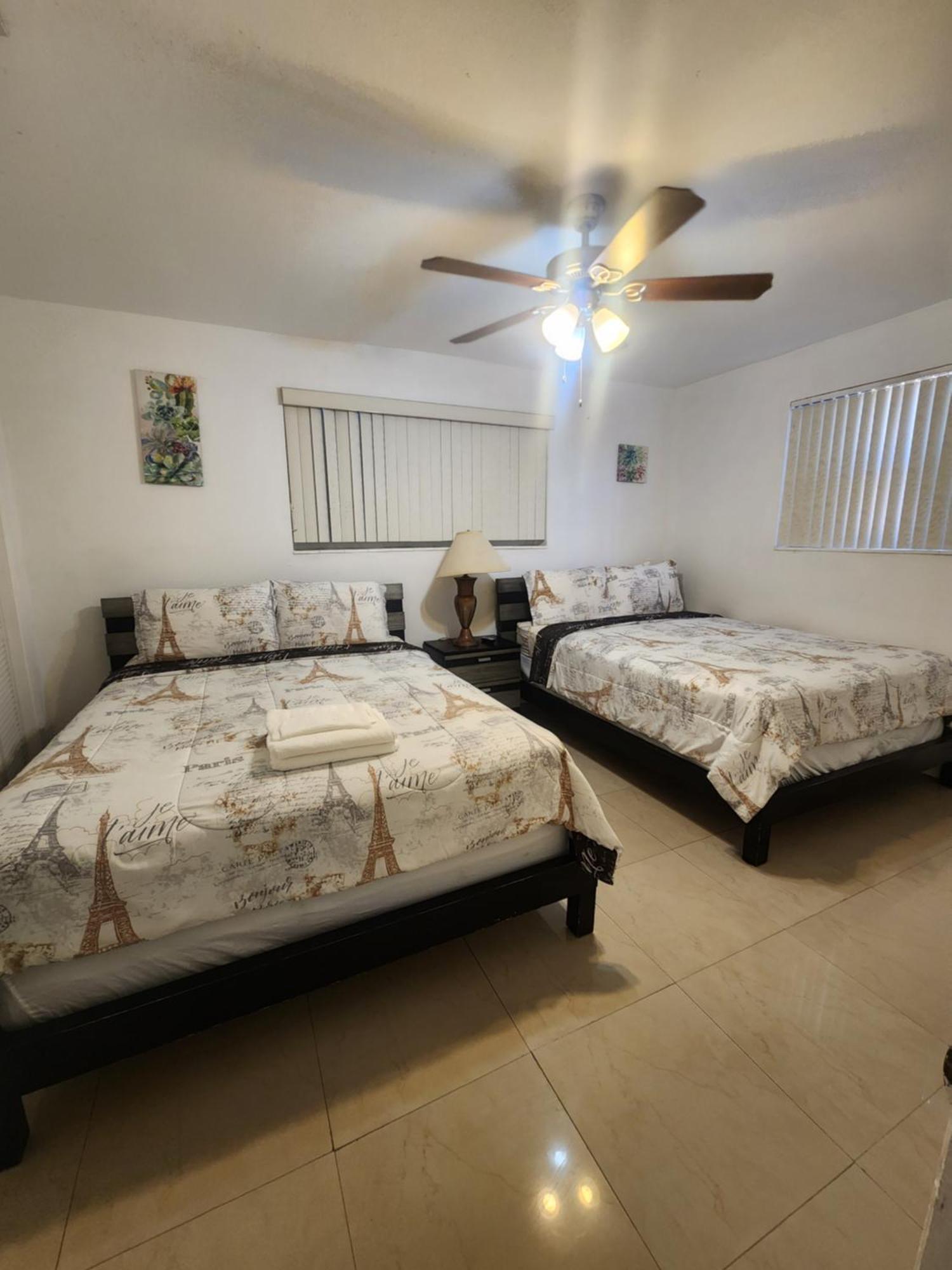 The Jazzy Escape Villa Miami Buitenkant foto